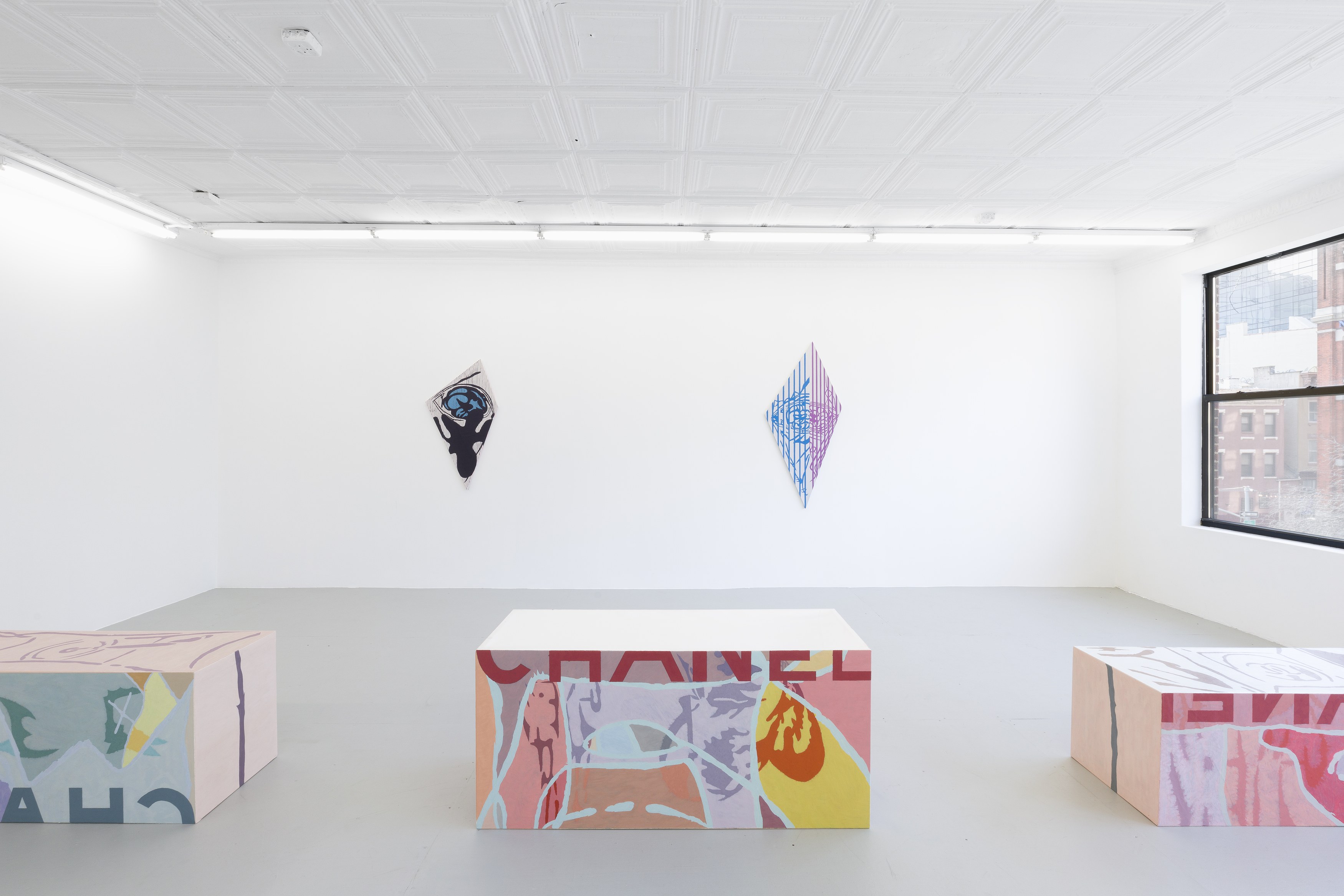 Matthew Pang, Looking in the Bottle at Ulrik, photo 16