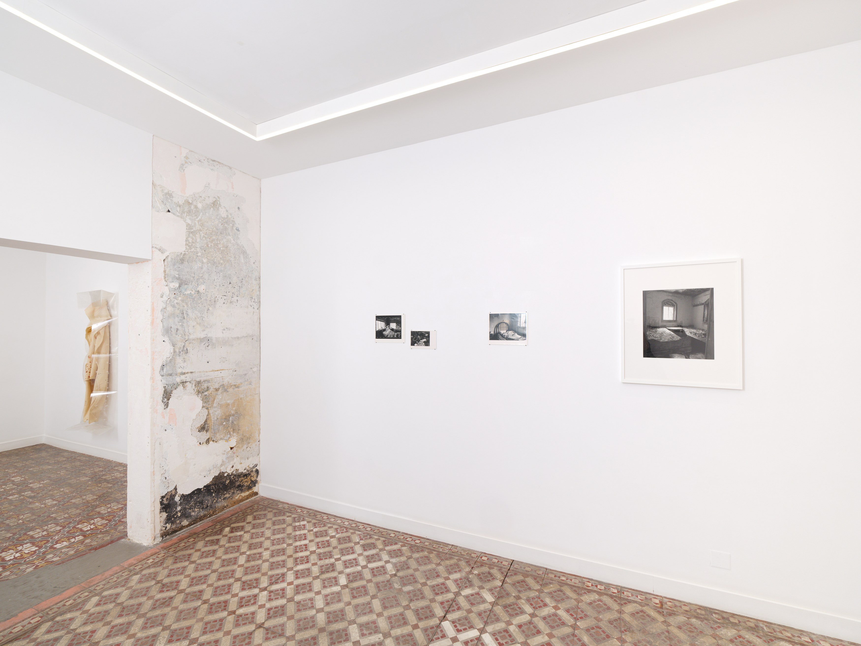 Donna Gottschalk, Liz Magor, Entre ses mains at Marcelle Alix, photo 10