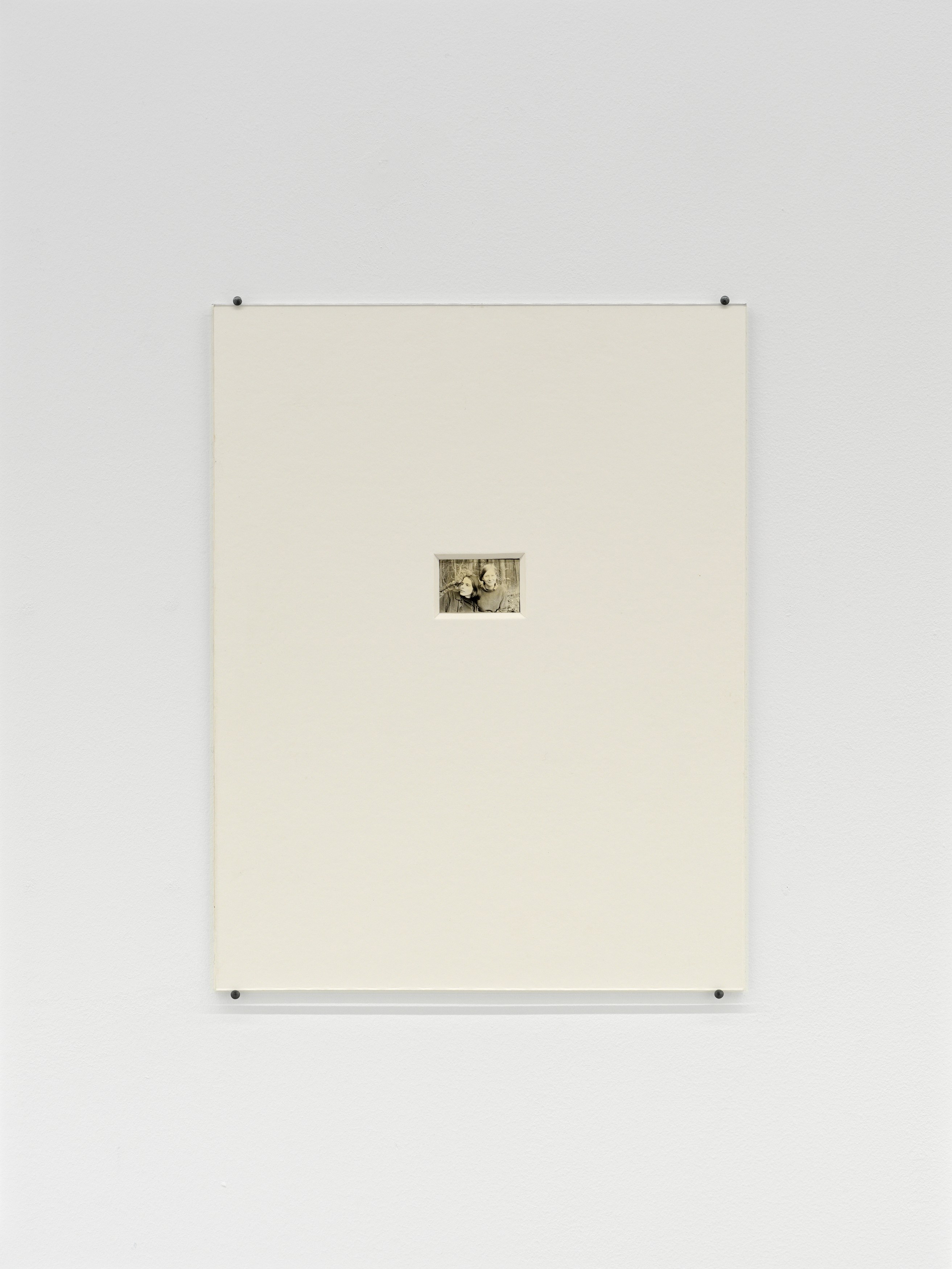 Donna Gottschalk, Liz Magor, Entre ses mains at Marcelle Alix, photo 24
